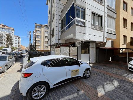 Eker'den Kurtuluş Mah. Köşe Bahçeli Dükkan