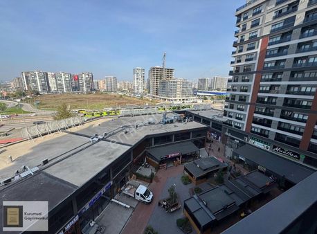 Kurumsal'dan Westpoint'de Ön Cephe Kiralık Ofis