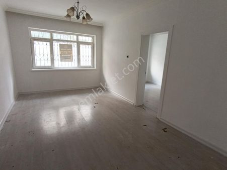 Kuzey Emlak'tan Demetevler'de 3+1 Ön Cephe İskanlı Krediye Uygun