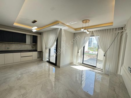 Four Land'den Yeni Cezaevi Karşısında 3,5+1 Lüx Sıfır Satılık Daire