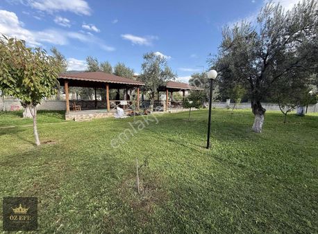 Altınoluk'un En Prestijli Sitelerinden Birinde Havuz Başı Daire