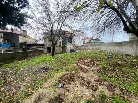 Satılık 400 M² Taş Ev – Söke Çavdar Mahallesi