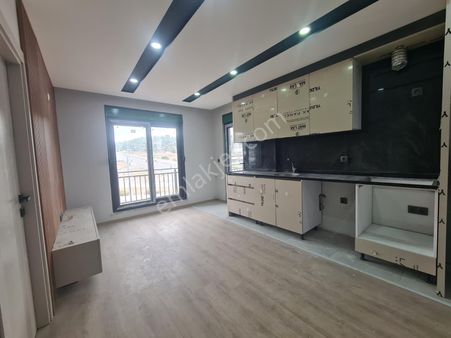 Aktoprak Mah 1+1 Kat Ve Cephe Seçenekli Satılık Daireler