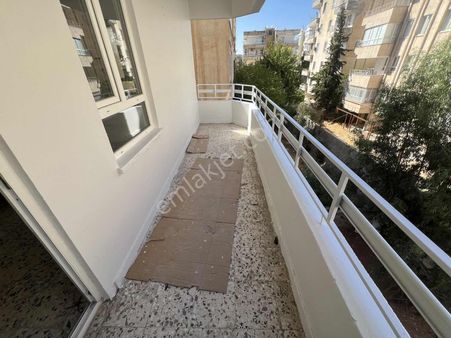 ****ilke Emlaktan****muhteşem Konumda Doğalgazlı Arakat Daire