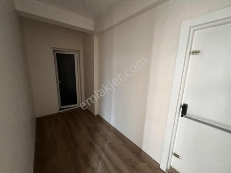 ****ilke Emlaktan****yenişehirde Memura Kiralık Lüks 4+1 Daire