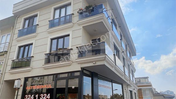 Evinibul'dan Metroya Yakın İskanlı/geniş 65m2 1+1