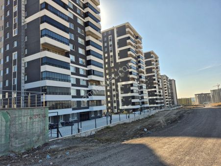 Susuzda Komisyon Yok Tapu Masrafı Yok Satılık 4+1