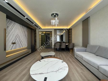 Bakırhan' Dan Pursakların Kalbinde Göz Kamaştıran Ultra Lüks 4+1