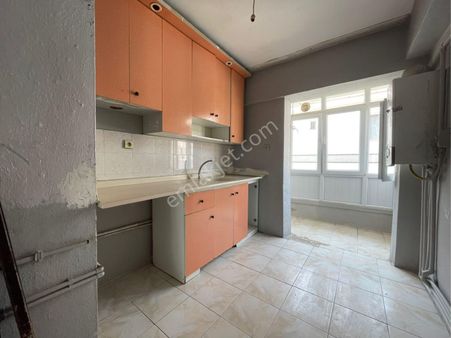 Sincan Andiçen Mh.'de 3+1 Salon Bağımsız Ön Cephe Satılık Daire