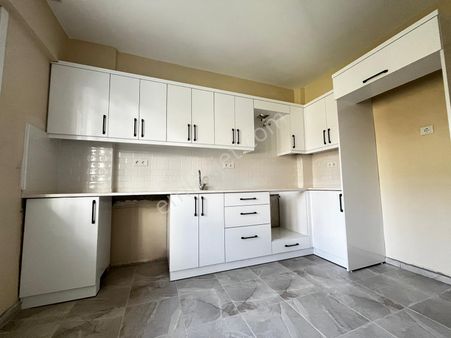 🏡 Göl-san Gayrimenkul’den 🏡 📣📣📣📣 Zafer Mah. 3+1 Kiralık Daire 📣📣 📣