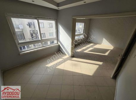 Aydoğdu Gayrimenkulden Zeytinlibahçe'ye Cephe Satılık Daire