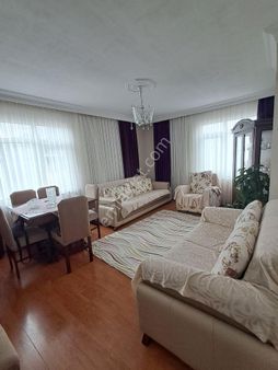 Demirkapıda 2+1 Satılık Daire Hissesi 10 (cuma Pazarı Tarafında)