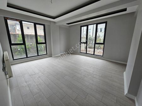 Alp Yapı Emlaktan Gönen Kurtuluş Mh. Sıfır Lüks Satılık Daire