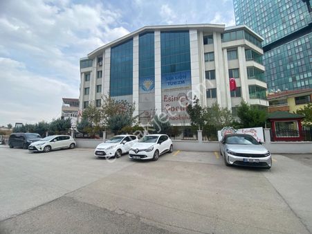 Karaca Plazada Yapılı Geniş Ferah 3+1 Kiralık Ofis