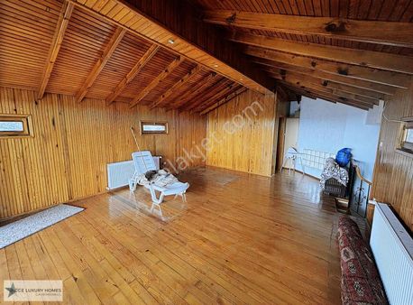 Beykoz Görele'de Acarkent Karşısı Satılık Villa