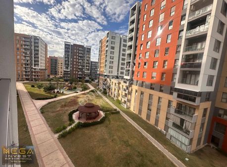Mega İnvest'den Merkezi Konum Sur Cadde Yanı 72 M2 1+1 Kiralık