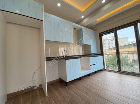 Focus'tan Metro-adliye-hastane Yakını,sıfır,katta,modern 2+1