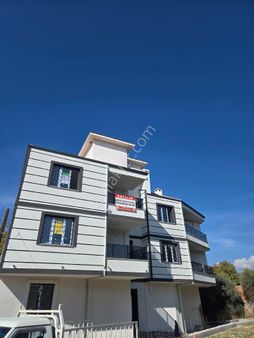 Çarşı İçerisinde 1+1 Daire .ofis