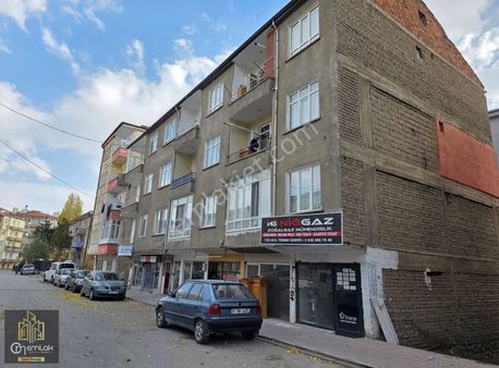Şahin Ali Mahallesi Nahita Otel Arkası 1.kat 2+1 Satılık Daire