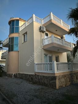 Didimde 5+1 Doğa Manzaralı Tam Müstakil Villa