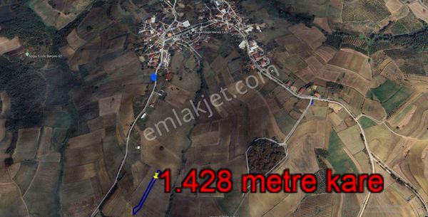 Şükran Gayrimenkul'den Büyükhataplıda Yola Yakın Satılık Tarla