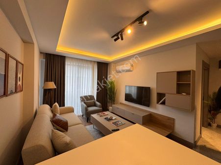 Nm Gayrimenkul'den Emlak Konutlarında Havuzlu 1+1 Eşyalı Fırsat Daire