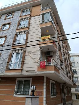 Beylikdüzü Gürpınar'da Satılık 2+1 Bakımlı Daire