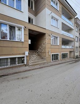 Sakarya Mah . 1+1 Giriş Katı