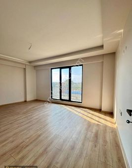 🏡 Real'den Çınarlı Mahallesi’nde Servet Çırpan Caddesi’ne Yakın Yeni Binada 2+1 Daire!