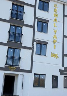 Real'den Yeni Mahallesinde Oturuma Hazır Ön Cepheli 1+1 Daire