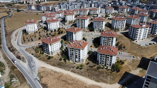 Nilüfer Balkanda Satılık 2+1 Emekli Tokide 85 M2 Daire