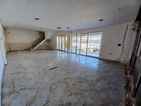 Turgutreis Sanayisinde Kiralık 240 M² 3 Katlı Dükkan