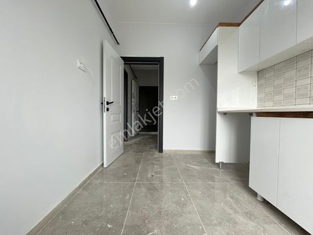 Bağlık Köşem Mevki Otobana Cephe2+1 Daireler