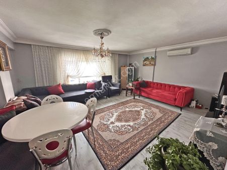 Hürel Düzlükte Tren Yakınında Ön Cephede Bağımsız Salon 3+1 Satılık Daire