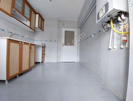 Hesaplı____piyade Mah.'de____satılık____2.kat 3+1____ön Cephe