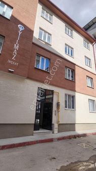 Meydan Mahallesi Muhtarlığı Karşısında