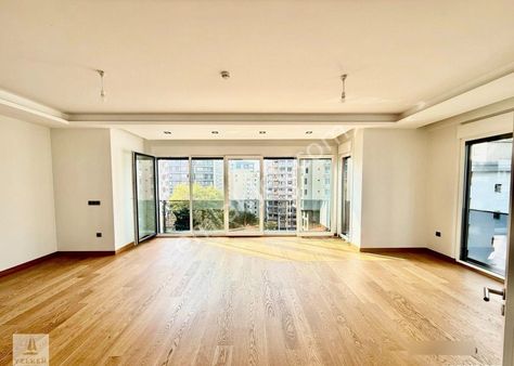 Fenerbahçe Ordu Evinde 150m2 3+1 Ebeveynli Manzaralı 6 Yıllık