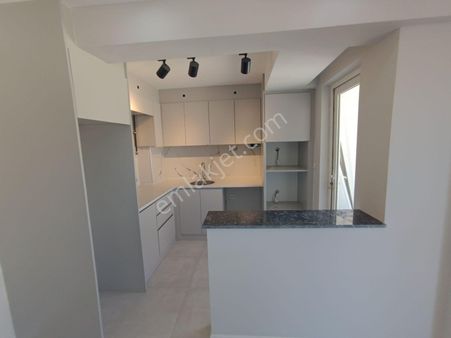 Adalet'te Adliyeye 5dk Beyan Sıkıntısı Yok Satılık 2+1 Apart