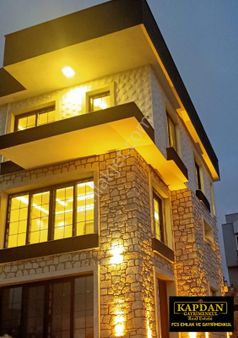Seferihisar Akarca'da Eşsiz Satılık Villa