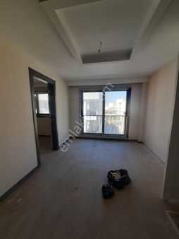 Seferihisar Pazar Yerinde 2+1 Satılık Daire