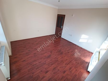 Alfa Gayrimenkul'den Burç Mahallesi'nde Hesaplı 3+1 Kiralık