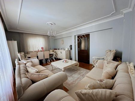 Şentepe'nin Merkezinde En Üst Katta Satılık 3+1 Site Dairesi