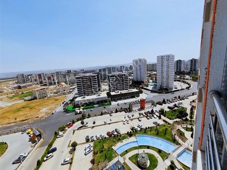 Yeni Batı Gölde Luxe'de 13.katta Full Eşyalı Kiralık 1+1