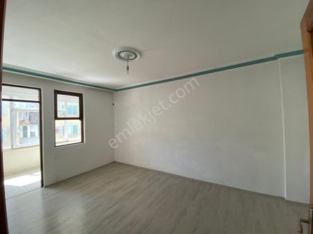 Adliye Ve Çevre Yolu Civarı Kiralık 3+1 Ayrı Mutfak Temiz Daire