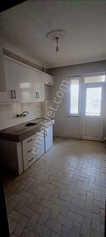 Satılık 2+1 Daire Kat Bir Dolapları Sıfır Hamidiye .mah