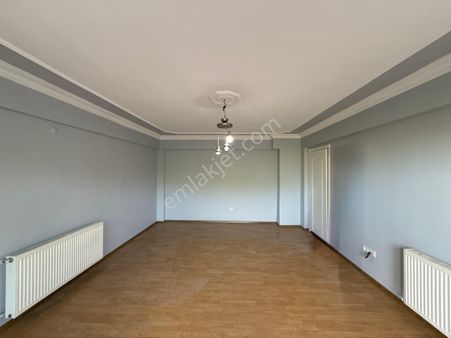 Rota'dan | Ana Cadde Üzeri | Kapalı Mutfak | 2+1 Kiralık Daire