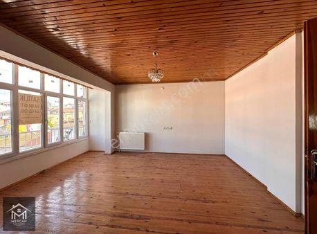 Mercan'dan Hacıkaplanlar Mh. Satılık Fırsat Daire!