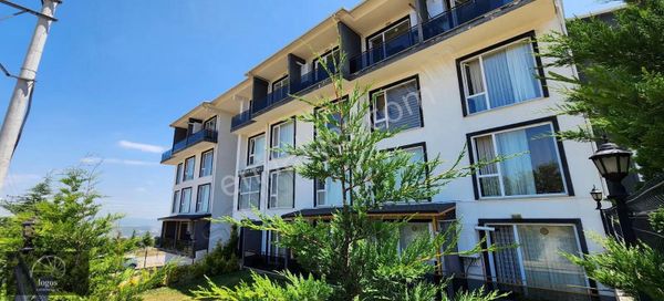 Kabaoğlu, Koü Umuttepe Yede Yakın, Yeni Binada,geniş 1+1 Eşyalı!