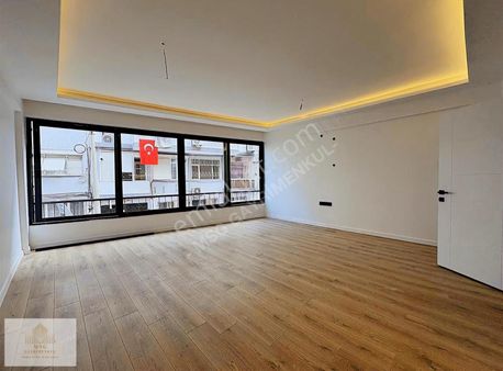 -msg'den Mithatpaşa Cadde Yakını Ara Kat Masrafsız 3+1 Daire-