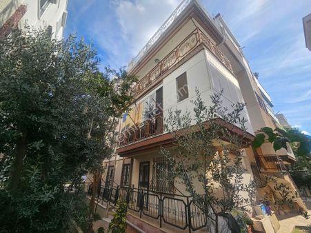 Didim Çamlık Mahallesinde Ara Kat 2+1